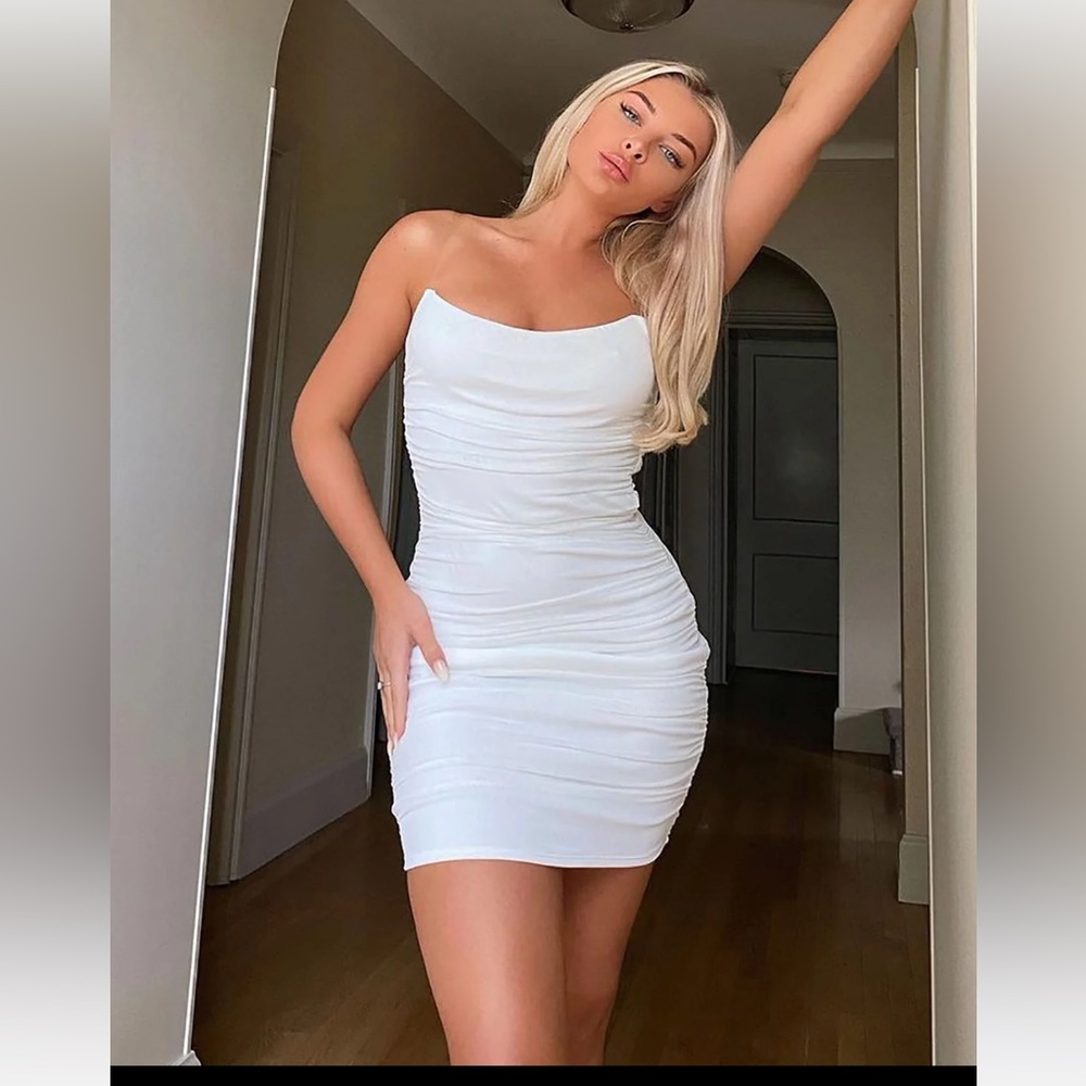 NWT!! White Fashion Nova Dress (MEDIUM)